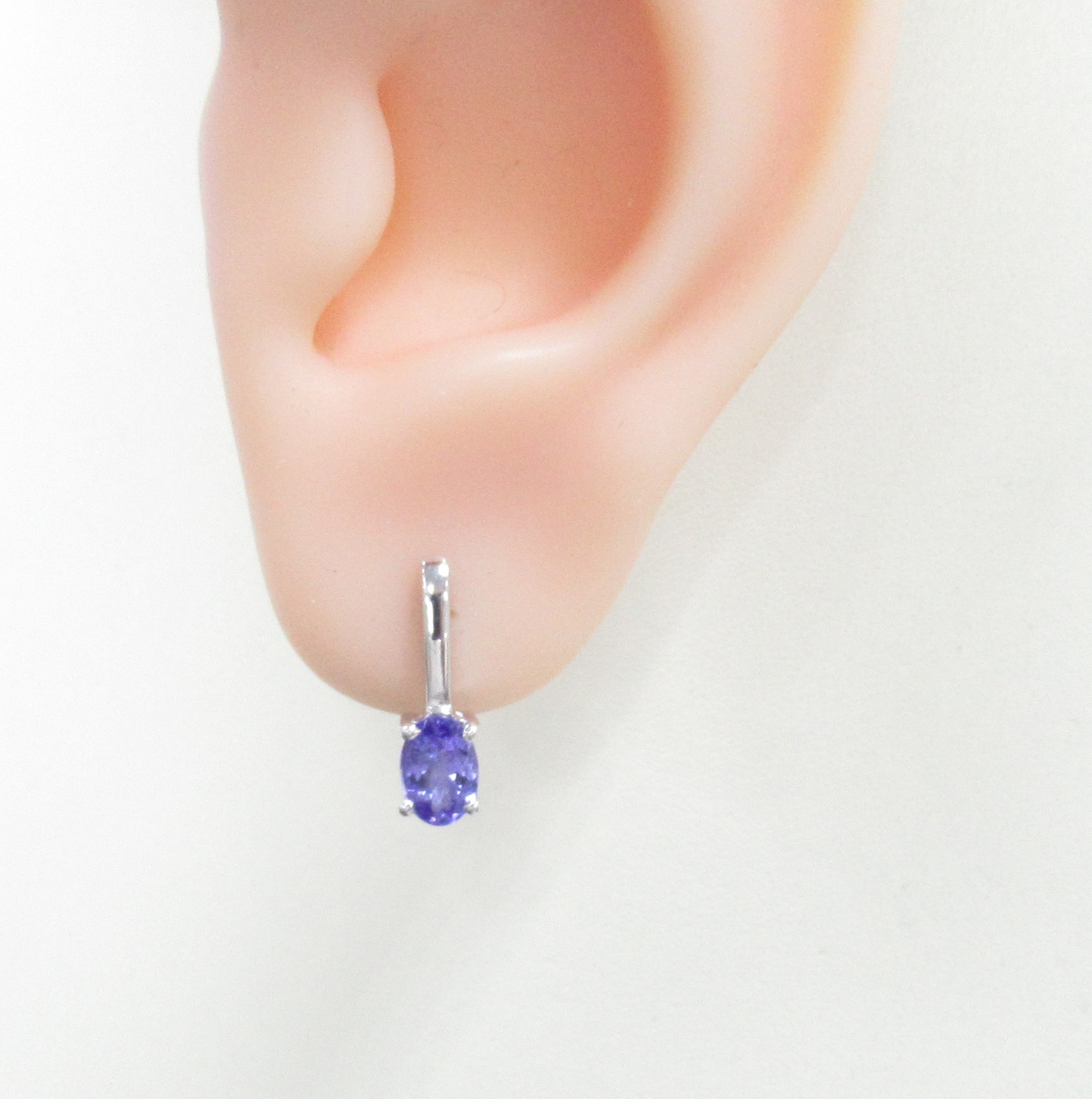 Серебряные серьги 925 пробы; вставки 2 Танзанит 1,5 ct;